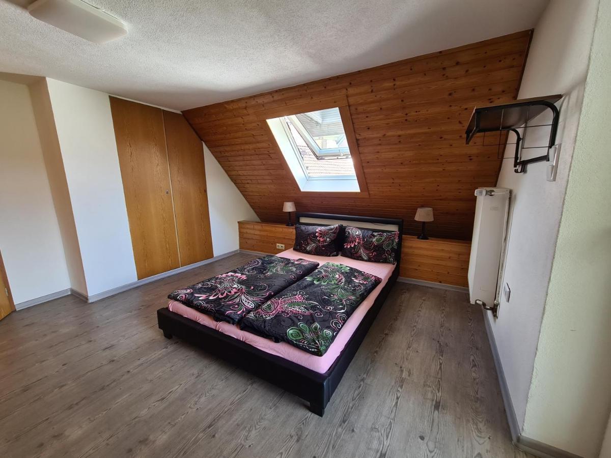 Haus Mitten In Herzen Von Günzburg Esterno foto