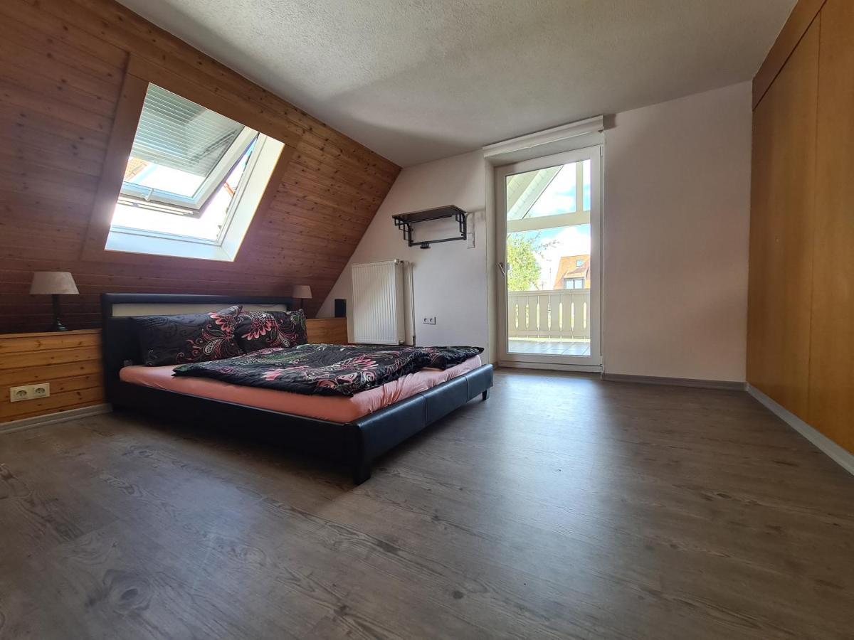 Haus Mitten In Herzen Von Günzburg Esterno foto