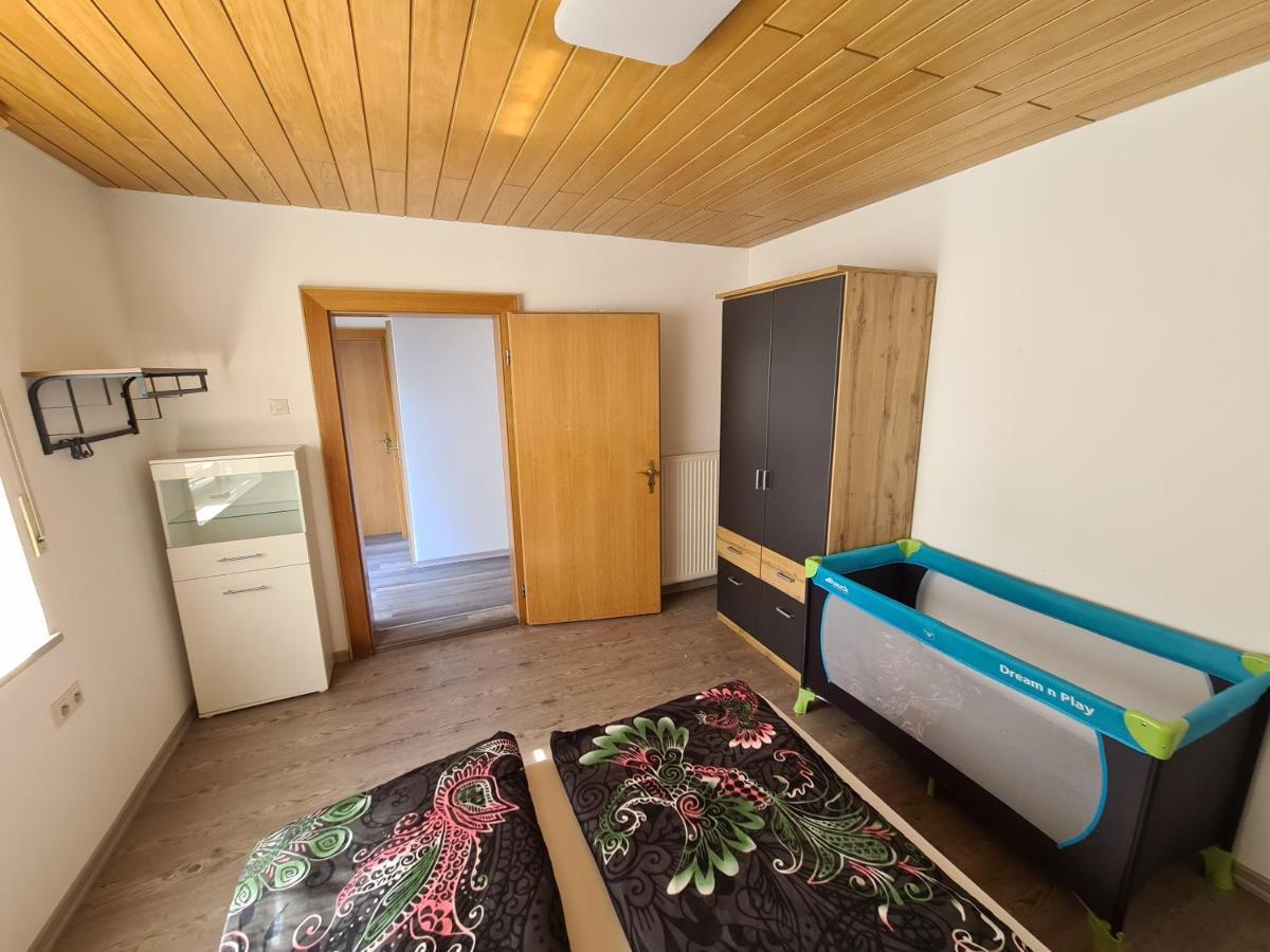 Haus Mitten In Herzen Von Günzburg Esterno foto